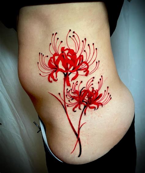 10 Best Spider Lily Tattoo Ideas
