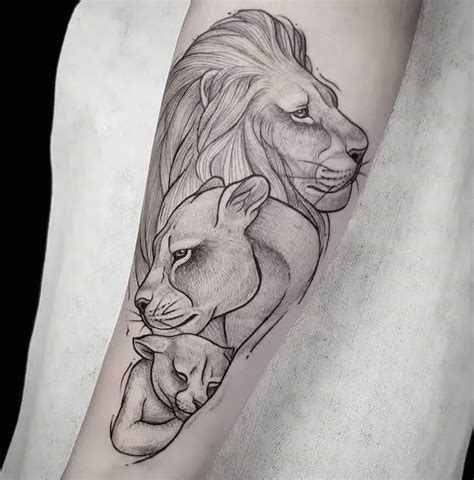 12 Best Lion And Lioness Tattoo Designs Lion And Lioness Tattoo Lioness Tattoo Lioness