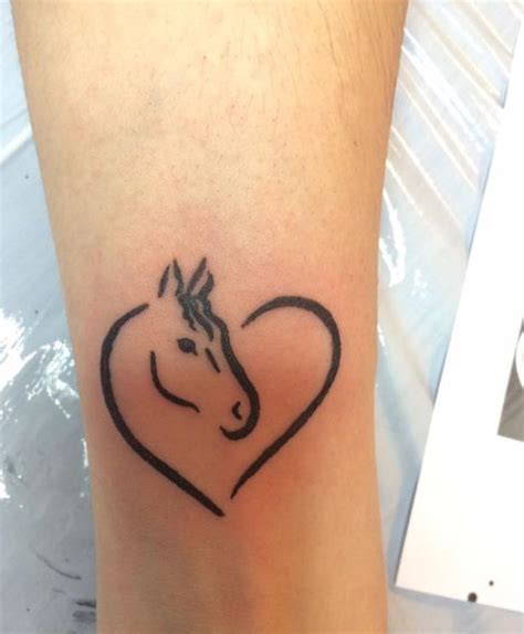 15 Beautiful Horse Tattoos And Their Meaning Easy Ink