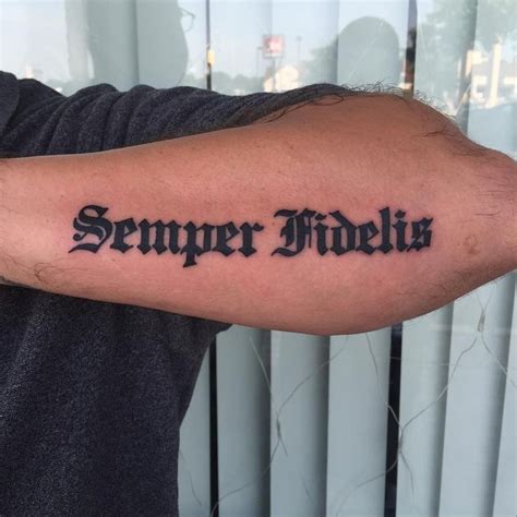 2 X Small Semper Fidelis Tattoo Lettering In Black Temporary Skin Tattoo 2 Amazon Nl Beauty