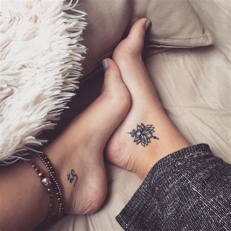 22 Tiny Foot Tattoos That Will Make You Want To Wear Sandals All Year Round