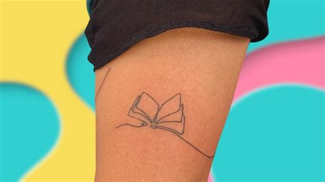 27 Fabulous Single Line Tattoos You Ll Wanna Rock 27 Fabulous Single Line Tattoos You Ll Wanna Rock