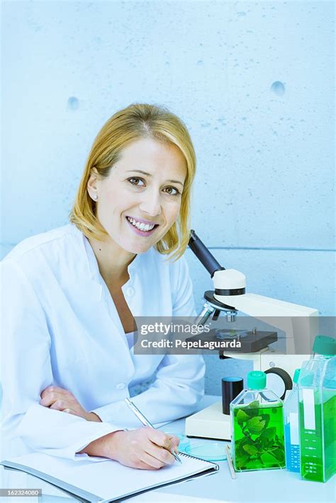 299 Department Of Chemistry And Chemical Biology Stock Photos High Res Pictures And Images Getty Images