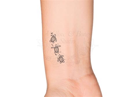 3 Cute Sea Turtles With Bubbles Under The Sea Animal Temporary Tattoo Ocean Beach Vacation Tattoo Etsy 3 Cute Sea Turtles With Bubbles Under The Sea Animal Temporary Tattoo Ocean Beach Vacation Tattoo Etsy