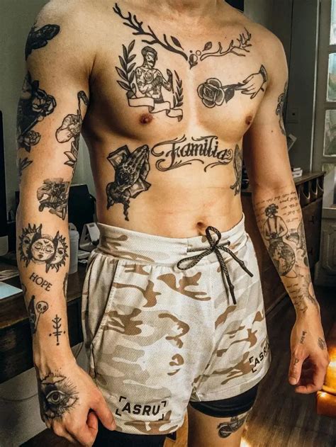 40 Small Chest Tattoos For Men R0noy5hnfue 40 Small Chest Tattoos For Men R0noy5hnfue