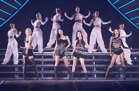 5 Ways Blackpink S Metlife Concert Was A Joyous Celebration Of Their Career Grammy Com 5 Ways Blackpink S Metlife Concert Was A Joyous Celebration Of Their Career Grammy Com