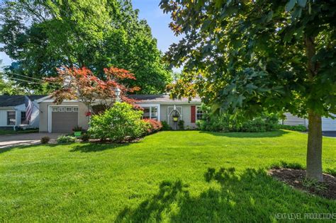 605 N President St Wheaton Il 60187 Redfin
