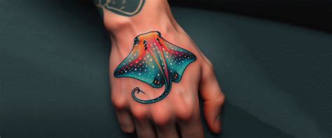 62 Symbolic Stingray Tattoo Ideas That Will Entertain Your Artistic Mi Tattoo Inspired Apparel