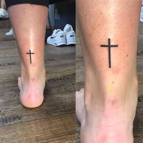 69 Best Small Cross Tattoo Ideas