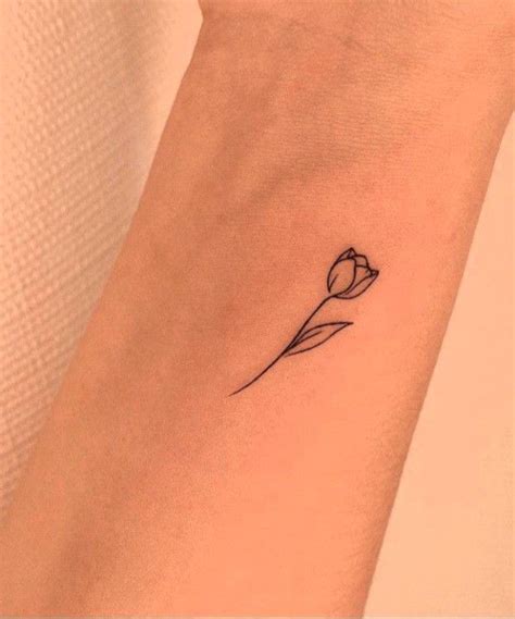 7 Tulip Tattoo Ideas Tulip Tattoo Tattoos Tattoos For Women