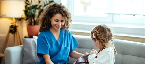 8 Tips For Novice Nurses To Thrive In Their First Year