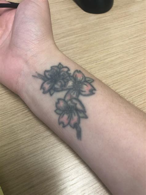 Advice Needed Looking For Small Coverup Ideas R Tattoos