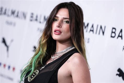 Bella Thorne Earned 2M From Onlyfans In Less Than A Week