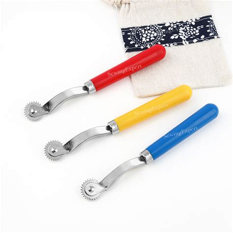 Biar Jahitanmu Makin Profesional Yuk Pahami Bedanya 1 Rader Gerigi Si Pekerja Keras Cocok Banget Buat Kain Yang Stabil Seratnya Rapat Dan Agak Tebal Seperti Katun Poplin Toyobo Drill Linen Jeans Denim Biar Jahitanmu Makin Profesional Yuk Pahami Bedanya 1 Rader Gerigi Si Pekerja Keras Cocok Banget Buat Kain Yang Stabil Seratnya Rapat Dan Agak Tebal Seperti Katun Poplin Toyobo Drill Linen Jeans Denim