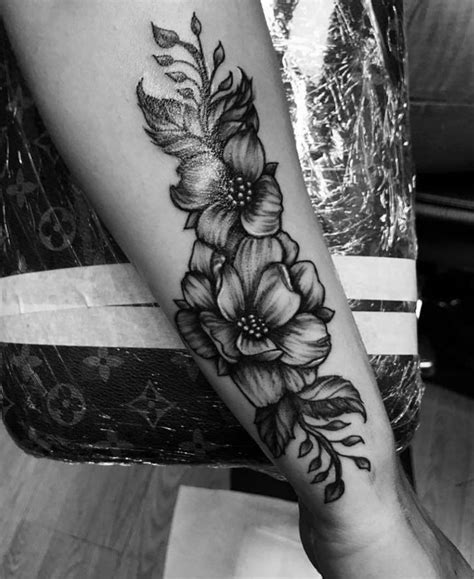Black And White Flower Tattoo Design At Phyllis Lange Blog Black And White Flower Tattoo Design At Phyllis Lange Blog