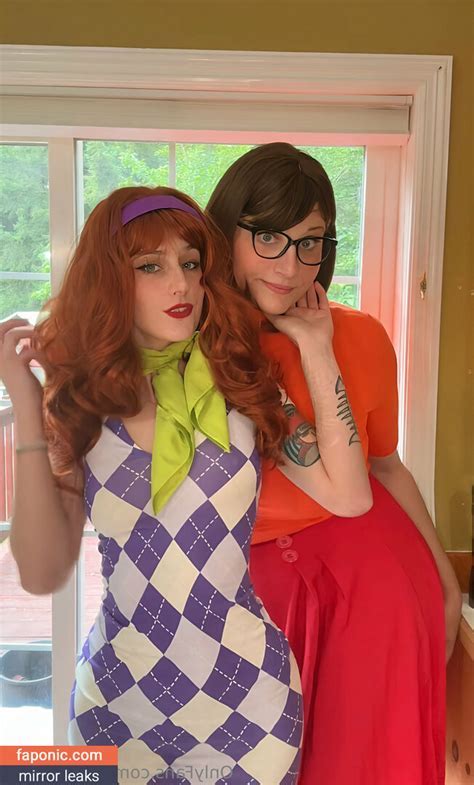 Brynn Woods Nudes Cloud Console