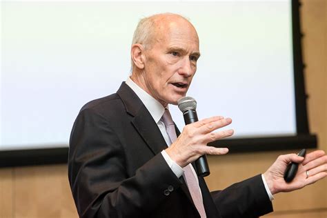 Carl June Inspires And Cancer Research Shines At Annual Winship Scientific Symposium Winship Cancer Institute Of Emory University