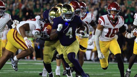 College Football Scores Rankings Highlights In Week 8 Notre Dame Outlasts Usc Texas Avoids Major Upset Cbs Sports