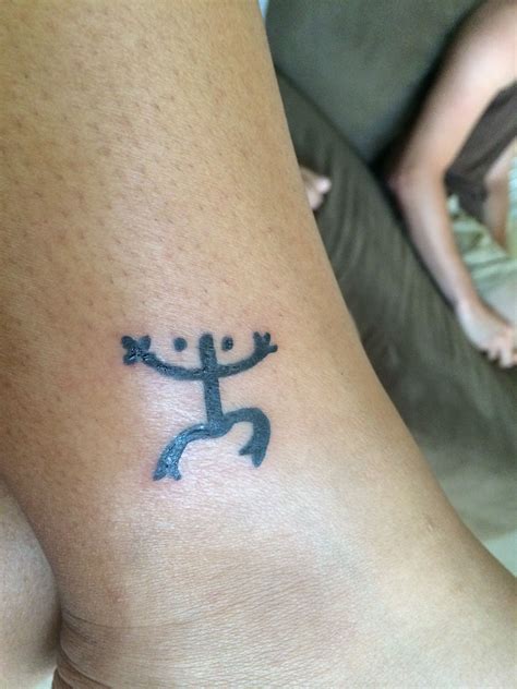 Coqui Tattoo Designs