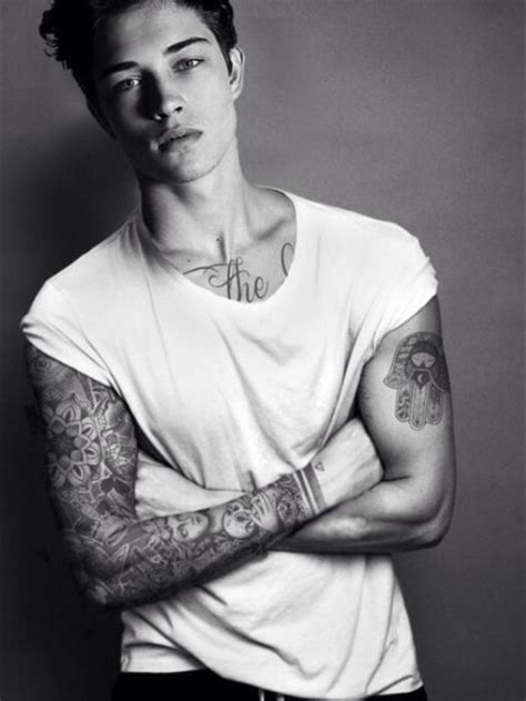 Cute Guy Tumblr With Tattoos