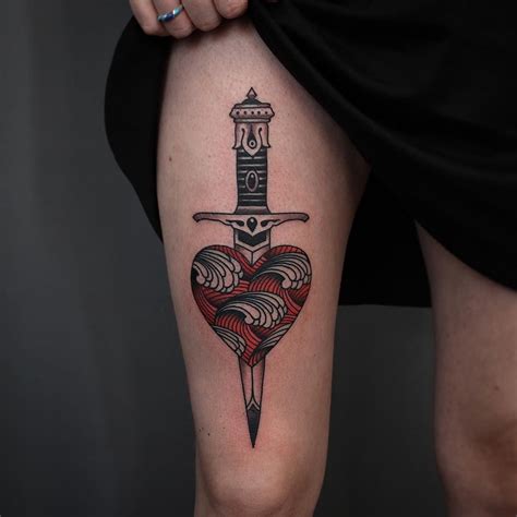 5 Dagger Heart Tattoo Ideas