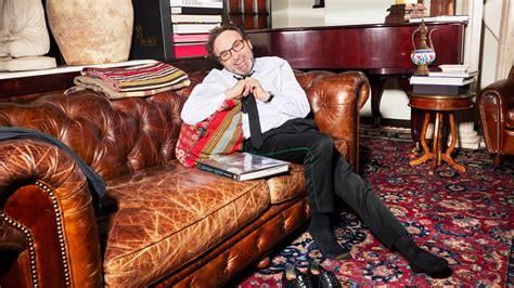 Dimitri Dimitrov Hollywood S Most Famous Ma Tre D Tattooed On John Mayer At The Hollywoodbowl Back In 2022 Did You Know He Had This Tattoo Lol Oct 13 2022 Johnmayer Lifewithjohnmayer Johnmayer Tattoojmusa