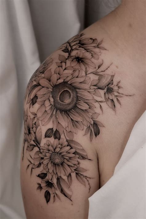 Elegant Floral Shoulder Tattoo