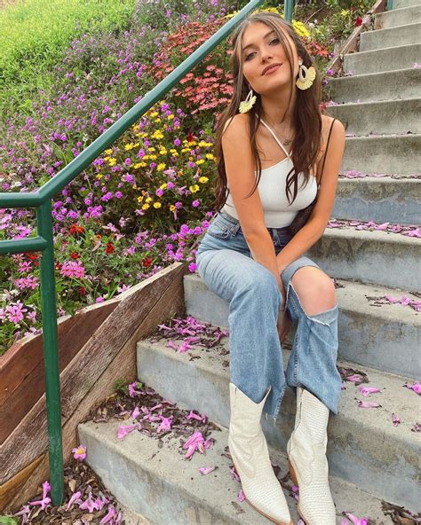 Elle Winter Bio Age Height Wiki Models Biography Elle Winter Bio Age Height Wiki Models Biography