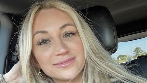 High School English Teacher Brianna Coppage Resigns From St Clair School District Over Onlyfans Site Involvement