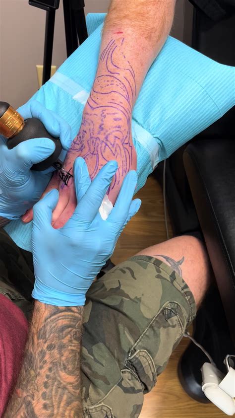 House Of Pain Tattoo Houseofpainphuket Instagram Photos And Videos