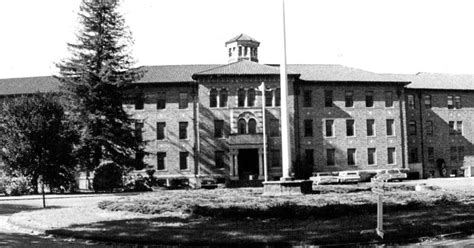 How Did We Get Here A Brief History Of Mental Health Care In Washington The Seattle Times