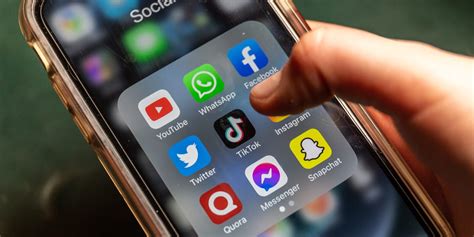 How Women Really Feel About Men Following Onlyfans Models On Instagram Business Insider How Women Really Feel About Men Following Onlyfans Models On Instagram Business Insider