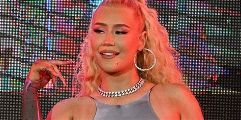 Iggy Azalea Teases New Song In Onlyfans Promo Hypebae Iggy Azalea Teases New Song In Onlyfans Promo Hypebae