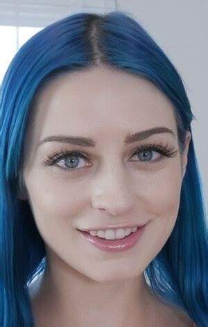 Jewelz Blu Actress Writer Biography Photo Best Movies And Tv Shows