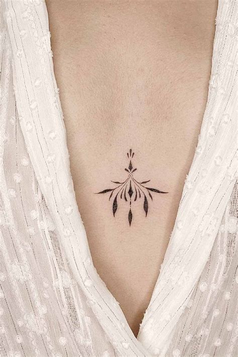 5 Minimalist Sternum Tattoos