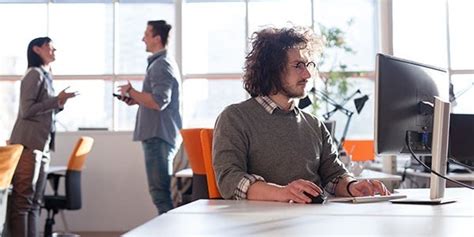 Navigating Work Life Balance As In Office Returns Surge By Wunderland Group Medium Navigating Work Life Balance As In Office Returns Surge By Wunderland Group Medium