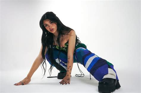 Nessa Barrett On Mental Health New Ep Pretty Poison