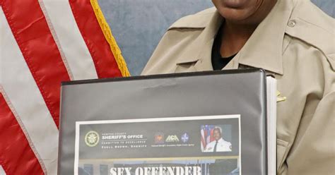 Newton Sheriff Amp 39 S Office Debuts Qr Code For Sex Offender Registry Rockdalenewtoncitizen Com