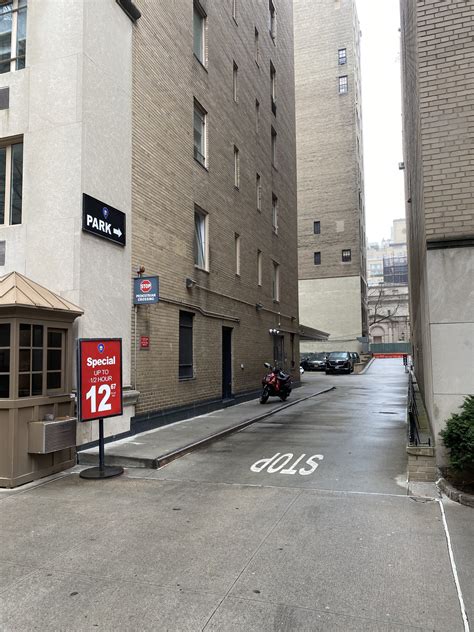 Nyc Parking 1050 Fifth Avenue Parking Corp