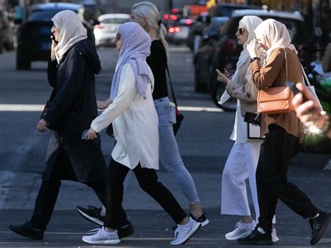 Opinion Time To See Muslim Women For Who We Are Montreal Gazette