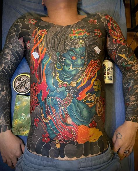 Pin By On Id Es De Tatouages Traditional Japanese Tattoo Designs Body Suit Tattoo Pin By On Id Es De Tatouages Traditional Japanese Tattoo Designs Body Suit Tattoo