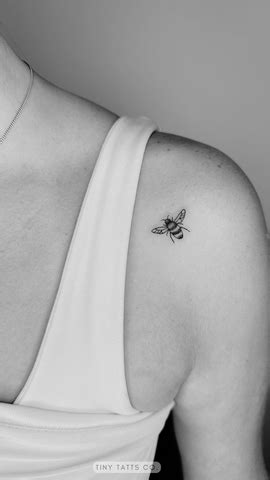 Pre Tattoo Tips For A Perfect Experience Tiny Tatts Co