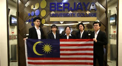 Profil Lengkap Berjaya University College Dan Alasan Memilihnya