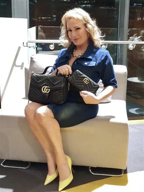 Promote With Roberta Horrobin Naturallellegance1 Instagram Influencer Collabstr