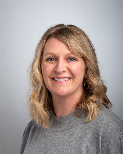 Rachel Derginer School Of Education And Human Services University Of Wisconsin Oshkosh