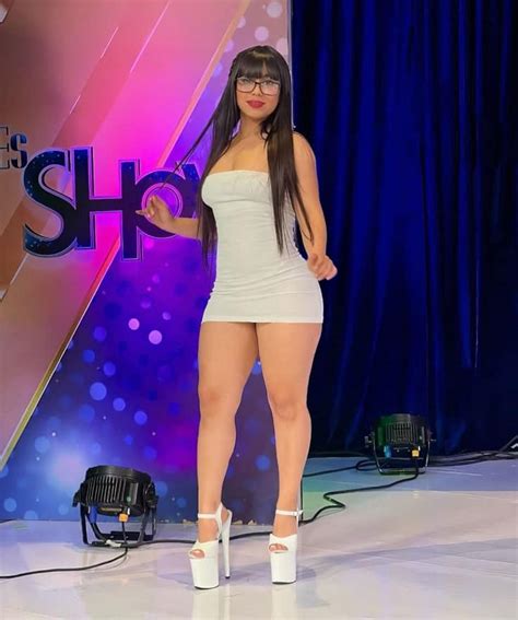 Roberta Franco Xxx Noticed The Ads And Contacted Through