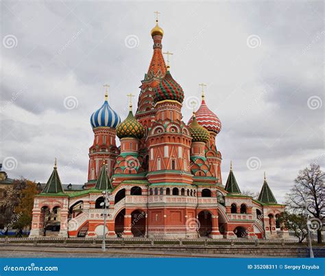 Saint Basil S Cathedral Moscow Russia Stock Image Image Of Blue Basil 35208311