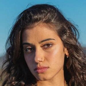 Sara Saffari Age Bio Family Famous Birthdays