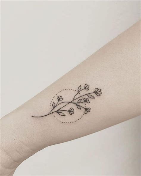 Simple Arm Tattoos For Girls