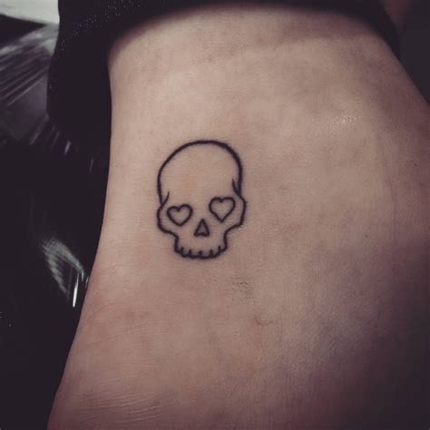 Simple Skull Tattoo Ideas 1865764